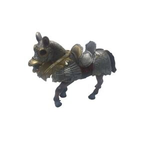 Schleich Armored Brown Horse With Gold / Silver Armor   (2003)